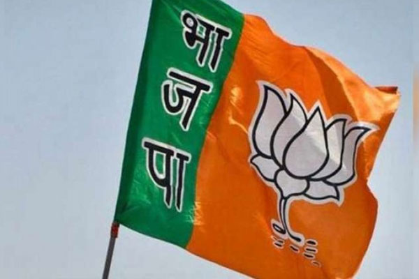 दिल्ली: BJP उम्मीदवार निर्विरोध जीते तीनों नगर निगमों के मेयर और डिप्टी मेयर पद पर