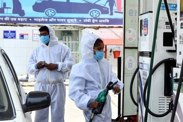 लगातार 20वें दिन बढ़े डीजल के दाम , 80 रुपये लीटर के पार हुआ दिल्ली में पेट्रोल