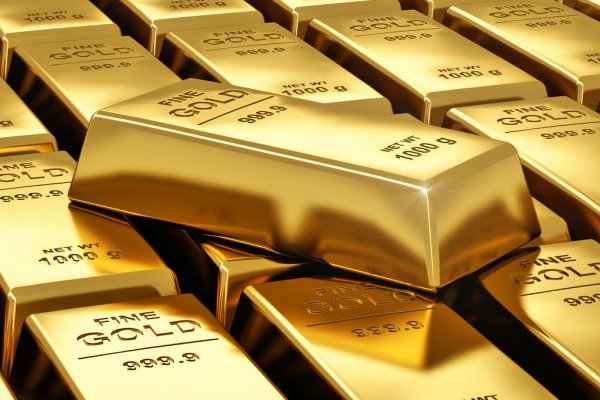 निकट भविष्‍य में छू सकता है 54,000 रुपये प्रति 10 ग्राम का स्‍तर, सोने में निवेश कर काट सकते हैं चांदी