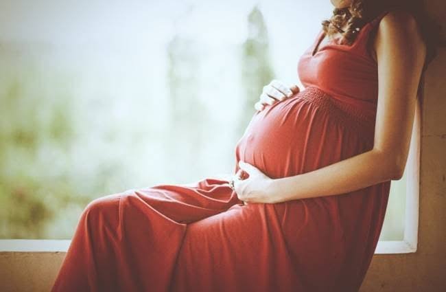 दिल्ली: गर्भवती और स्तनपान कराने वाली महिलाओं के आहार में बदलाव किया जायेगा