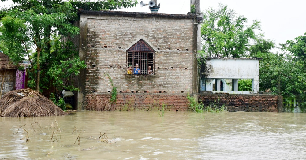 गंगा उफनाई बिहार में, बाढ़ से प्रभावित 16 जिलों के 81.79 लाख लोग