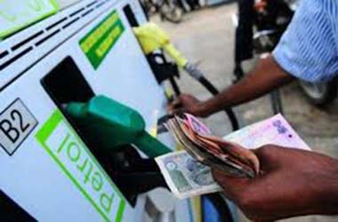 दिल्ली में पेट्रोल की कीमत 82.03 रुपये, चेन्नई में 85 रुपये प्रति लीटर, दर 1 दिन बाद फिर से बढ़ गई