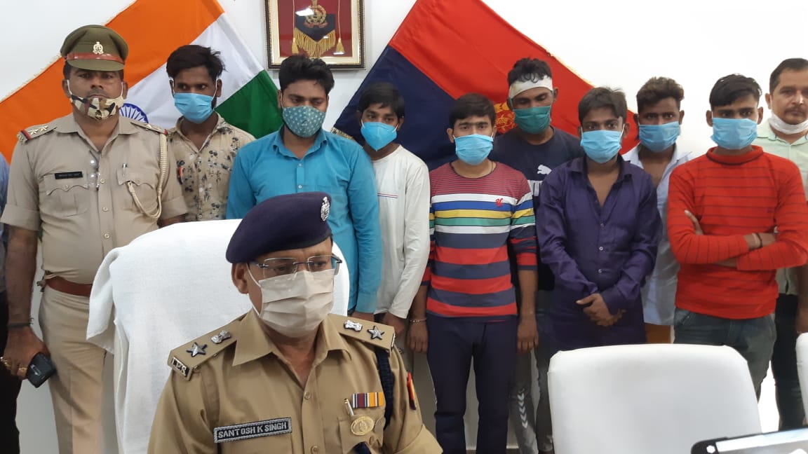 अंतरराज्यीय वाहन चोर गैंग के 8 सदस्यों को सिकंदराबाद पुलिस ने किया गिरफ्तार