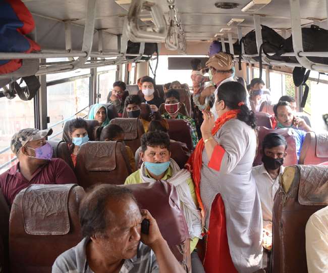 यात्रियों का मिला देहरादून से दिल्ली, लखनऊ, आगरा जाने वाली बसों को बढ़ि‍या रिस्पांस