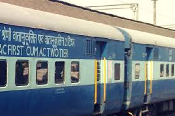 200 और ट्रेनें शुरू करेगा त्यौहारी सीजन में रेलवे - चेयरमैन