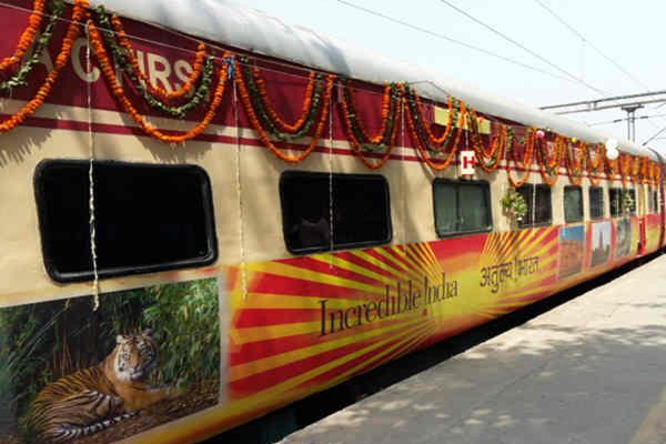8 जनवरी से 'डिवाइन महाराष्ट्र' टूरिस्ट ट्रेन शुरू करेगी आईआरसीटीसी