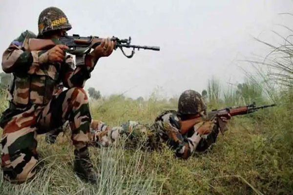 दो आतंकवादी कश्मीर में मुठभेड़ में ढेर