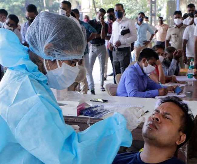 Coronavirus India Updates: करीब 97% लोग हुए ठीक, देश में बीते 24 घंटों में आए 12,689 मामले