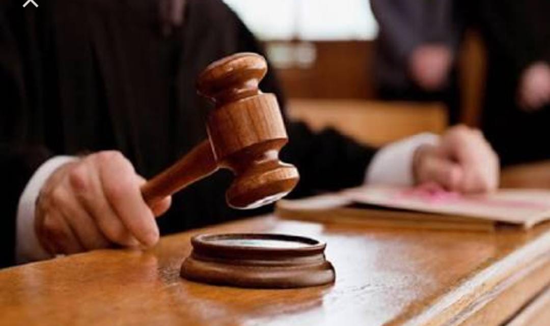 छेड़छाड़ की के आरोपी सौरभ को न्यायालय द्वारा 5 वर्ष का कारावास व 10 हजार रूपये के अर्थदण्ड से किया गया दण्डित