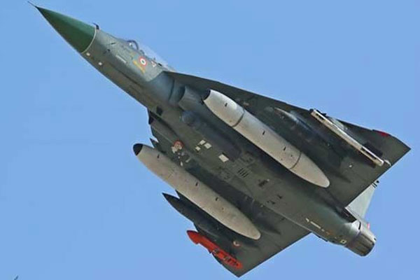 तेजस सहित 156 रक्षा हथियारों के निर्यात को भारत ने दी मंजूरी