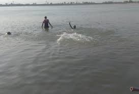 सरयू नदी में नहाने गए पांच किशोर डूबे, दो की मौत, तीन की हालत गंभीर
