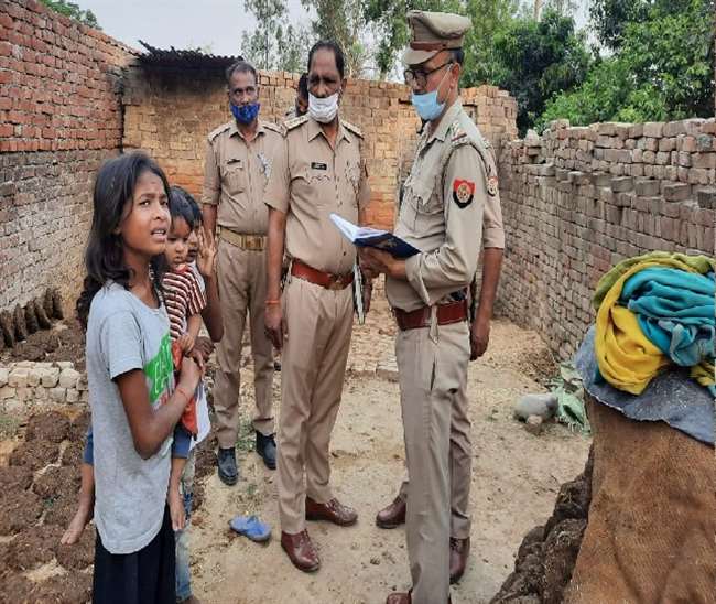 उत्तराखंड में लगातार दूसरे दिन भी चोटियों पर भारी हिमपात और निचले इलाकों में बारिश