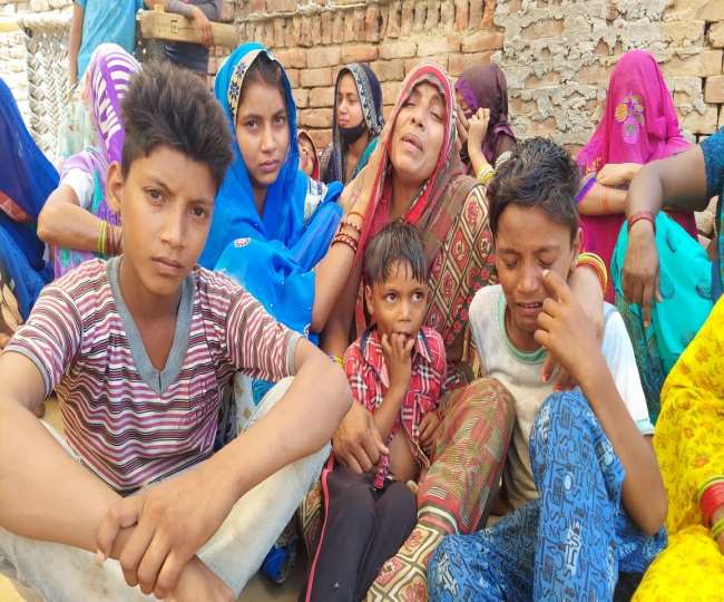 यूपी के जिला अलीगढ में एक बार फिर जहरीली शराब पीने से 10 लोगों की मौत, सीएम ने दिए जांच के आदेश