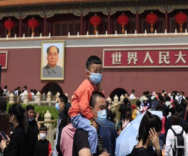 चीन में अब तीन बच्चे पैदा कर सकेंगे कपल, बूढ़ी होती आबादी के बीच सरकार ने बदले नियम