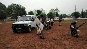 सूरजपुर पुलिस लाइन में बलवा रोकने का किया गया अभ्यास