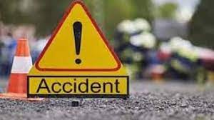 नॉएडा में सड़क दुर्घटनाओं में महिला समेत तीन लोगों की मौत