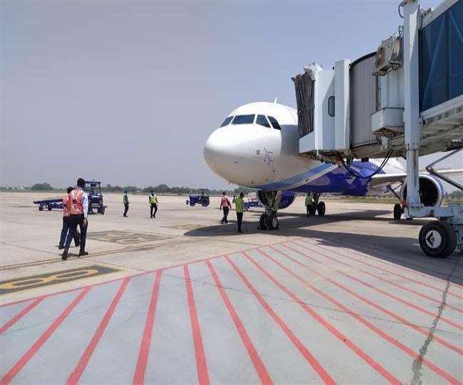 नोएडा इंटरनेशनल एयरपोर्ट से जुड़ेगा दिल्ली मुंबई एक्सप्रेस वे, मिली मंजूरी