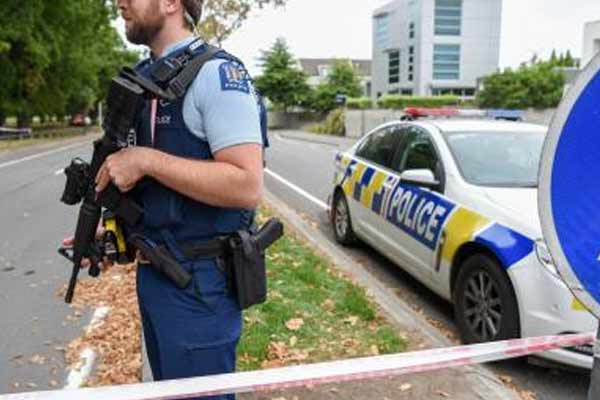 न्यूजीलैंड में ‘आतंकवादी’ हमला, छह लोगों को चाकू घोंपने वाला हमलावर मारा गया