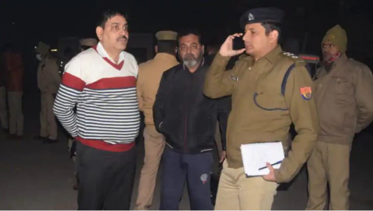 कानपुर में वकील को गोली से उड़ाया, एनआरआई सिटी के मालिक पर मुकदमा