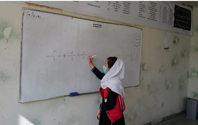 तालिबान ने कहा मार्च के बाद फिर से खुलेंगे लड़कियों के स्कूल