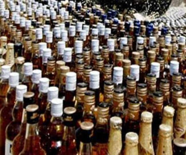निरस्त नहीं, रिन्यू हो रहे शराब माफियाओं के दुकान-बार के लाइसेंस