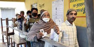 नोएडा चुनाव परिणाम 2022: राजनाथ सिंह के बेटे पंकज सिंह आगे