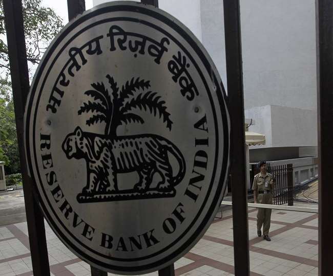 विदेशी मुद्रा भंडार में सबसे बड़ी साप्ताहिक गिरावट, RBI ने बताए आंकड़े
