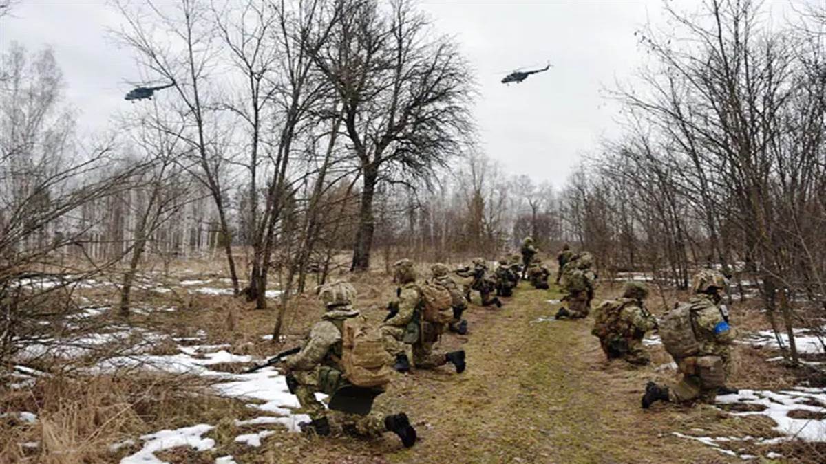 रूस का दावा- हजार से ज्यादा यूक्रेनी सैनिकों ने मारियुपोल में किया सरेंडर, क्षेत्र में जंग खत्म होने के बढ़े आसार