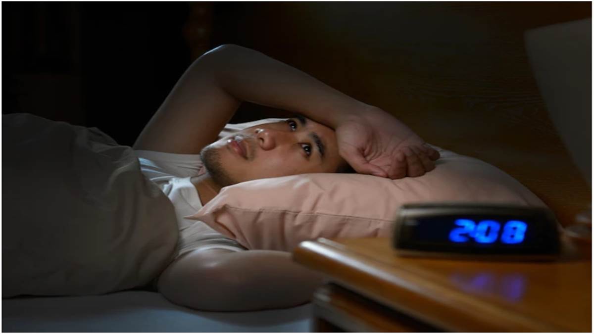 कम नींद लेने वाले हो जाएं सावधान, लाइफ स्टाइल बदलें नहीं तो हो जाएंगे इन बीमारियों के शिकार
