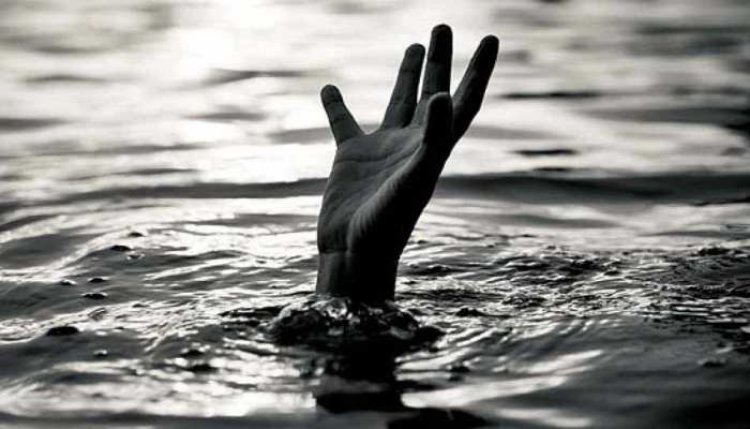 नदी में नाहा रहा था किशोर, मिर्गी का दौरा पड़ने से युवक की मौत