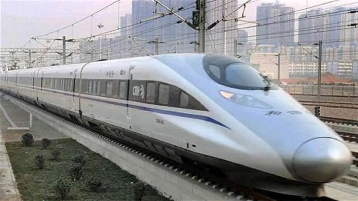देश में कब फर्राटा भरेगी पहली बुलेट ट्रेन, रेल मंत्री अश्विनी वैष्णव ने बताई डेट