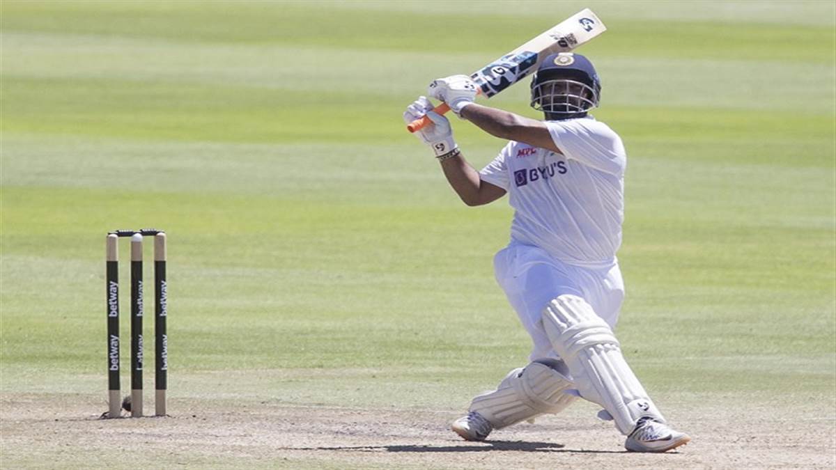 ऋषभ पंत ने तोड़ा 72 साल पुराना रिकॉर्ड, एजबेस्टन टेस्ट में बनाए 203 रन