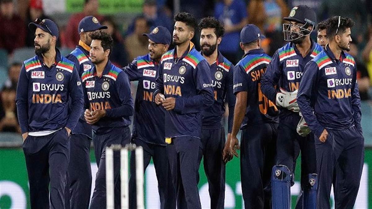 West Indies के खिलाफ वनडे सीरीज में रविन्द्र जडेजा को मिल सकता है आराम, कोहली-बुमराह भी नहीं होंगे टीम का हिस्सा