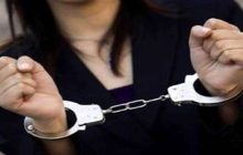 दिल्ली हवाई अड्डे पर 25 लाख रुपये मूल्य के डॉलर के साथ एक महिला गिरफ्तार