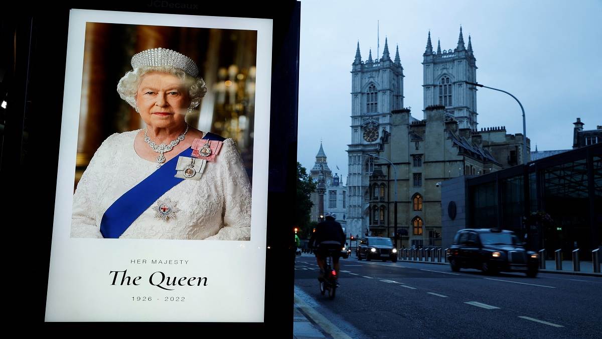 Queen Elizabeth II Death : 10 दिन बाद होगा अंतिम संस्कार, जानें उत्तराधिकारी चुने जाने की पूरी प्रक्रिया