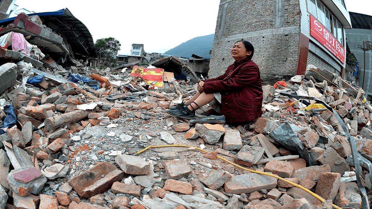 चीन में भूकंप से 93 लोगों की मौत कई लापता, भारी बारिश और भूस्खलन के बीच रेस्क्यू ऑपरेशन हुआ जटिल