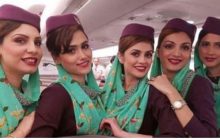 सादे कपड़े हों तो एयर होस्‍टेस जरूर पहनें अंडरगारमेंट; पाकिस्‍तानी एयरलाइन का तुगलकी फरमान