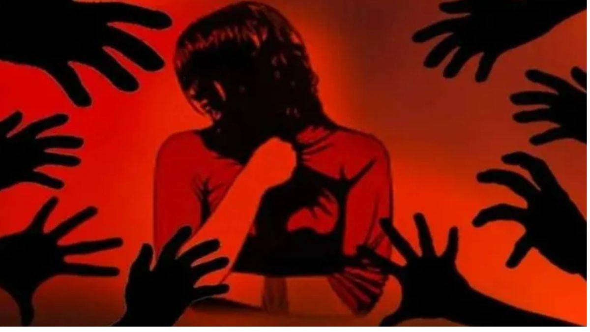 दिल्ली की एक महिला के साथ सामूहिक दुष्कर्म, तीन लोग गिरफ्तार
