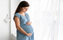 गर्भावस्था में कब्ज की समस्या से हैं परेशान, चुटकी में दूर करेंगे ये घरेलू नुस्खे
