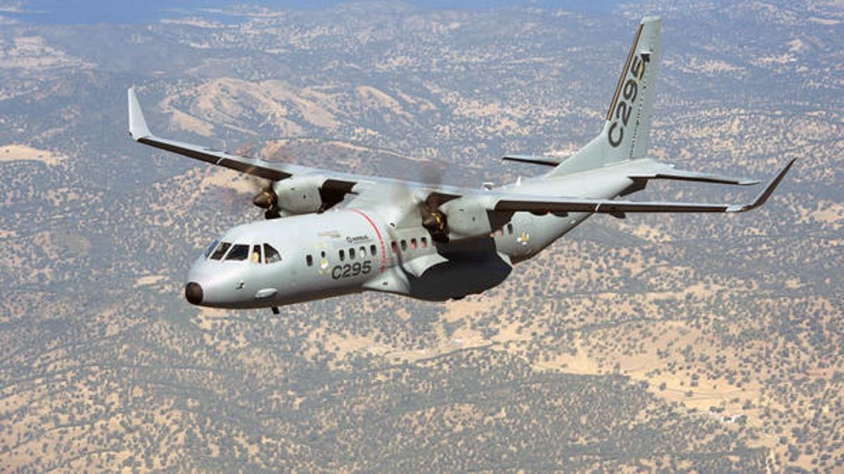 71 सैनिक, बड़े हथियार ले जाने वाले महाबली C-295 को गुजरात में बनाएंगे Tata-Airbus