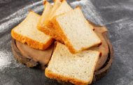 डेली नाश्ते में खाते हैं व्हाइट ब्रेड! आपकी सेहत को उठाना पड़ सकता है इसका नुकसान
