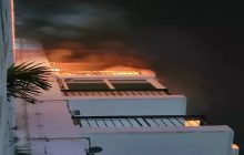 ग्रेटर नोएडा वेस्ट की रायल नेस्ट सोसायटी के एक फ्लैट में लगी भयंकर आग