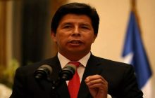 पेरू के राष्ट्रपति पेड्रो कैस्टिलो को पद से हटाया, पहली बार महिला राष्ट्रपति को मिली कमान
