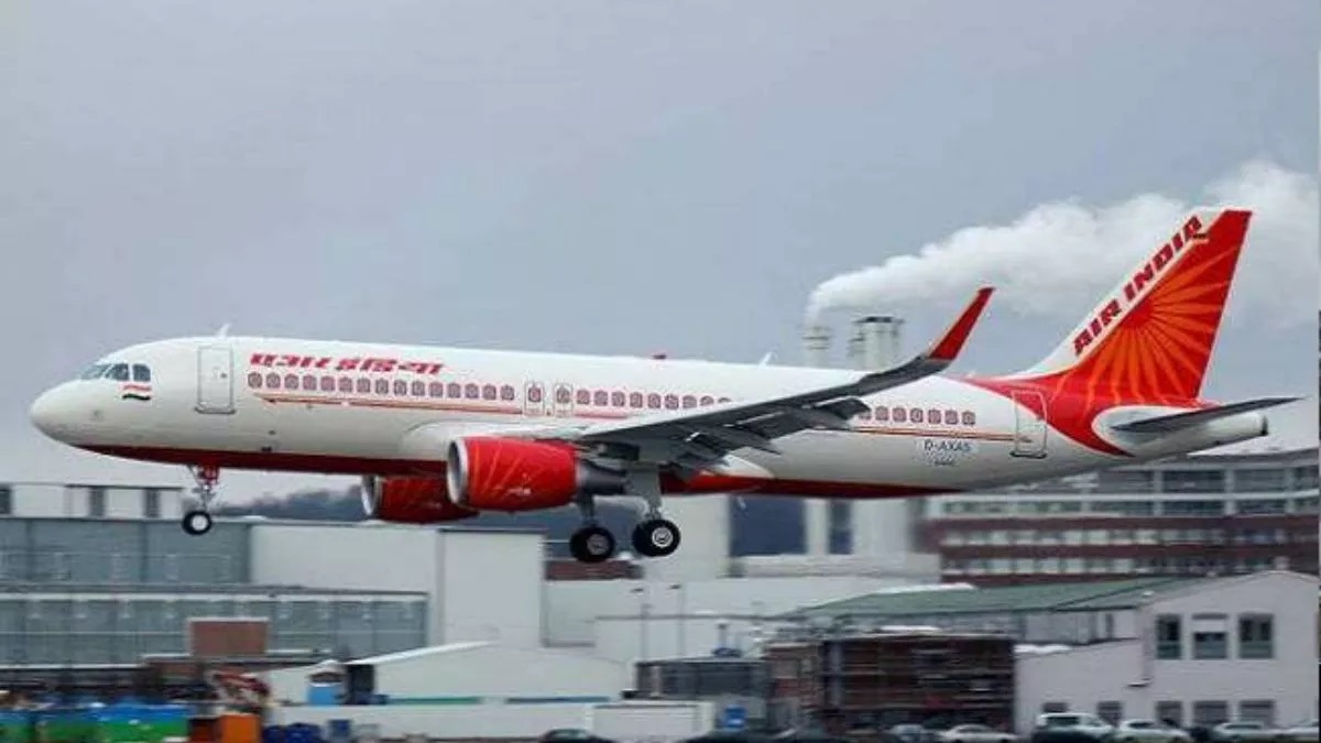 हैदराबाद से दुबई जा रहे एअर इंडिया के विमान की मुंबई में इमरजेंसी लैंडिंग, आई तकनीकी खराबी, 143 यात्री थे सवार