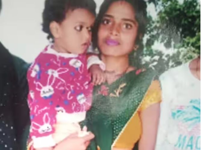 Delhi के शकूरपुर में पति को बेवफाई का शक! सब्जी काटने वाले चाकू से कर दी पत्नी और बेटे की हत्या