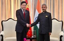 एस जयशंकर और चीन के विदेश मंत्री के बीच 45 मिनट चली बैठक, सीमा विवाद पर भी हुई बात