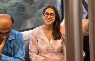 मुंबई मेट्रो में आम लड़की की तरह बैठी नजर आईं Sara Ali Khan, मुस्कुराते हुए शेयर किया वीडियो