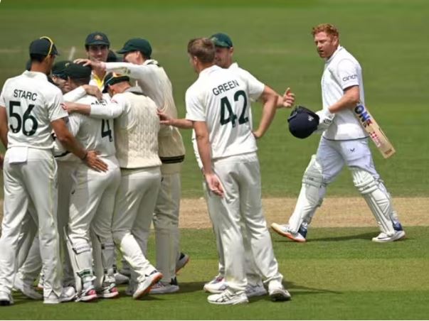 ऑस्ट्रेलियाई टीम पर बुरी तरह भड़के पूर्व इंग्लिश कप्तान, कहा- मांगनी चाहिए सार्वजनिक माफी