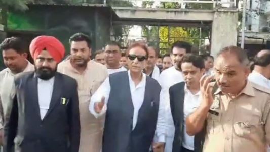 Azam Khan फिर जाएंगे जेल? हेट स्पीच मामले में दोषी ठहराते हुए कोर्ट ने सुनाई 2 साल की सजा