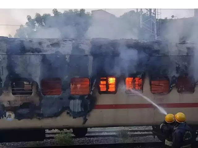 लखनऊ-रामेश्वरम एक्सप्रेस ट्रेन में भीषण आग लगी, 10 यात्रियों की मौत, 20 से ज्यादा घायल